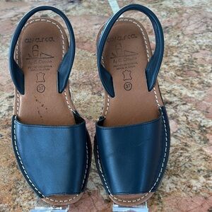 Avarca Blue Leather Sandals
